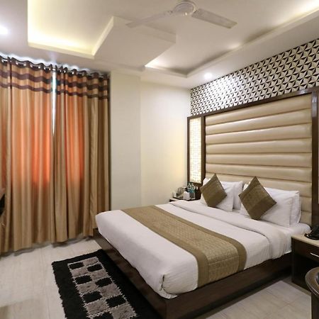 Hotel Mannat International By Mannat Nueva Delhi Exterior foto