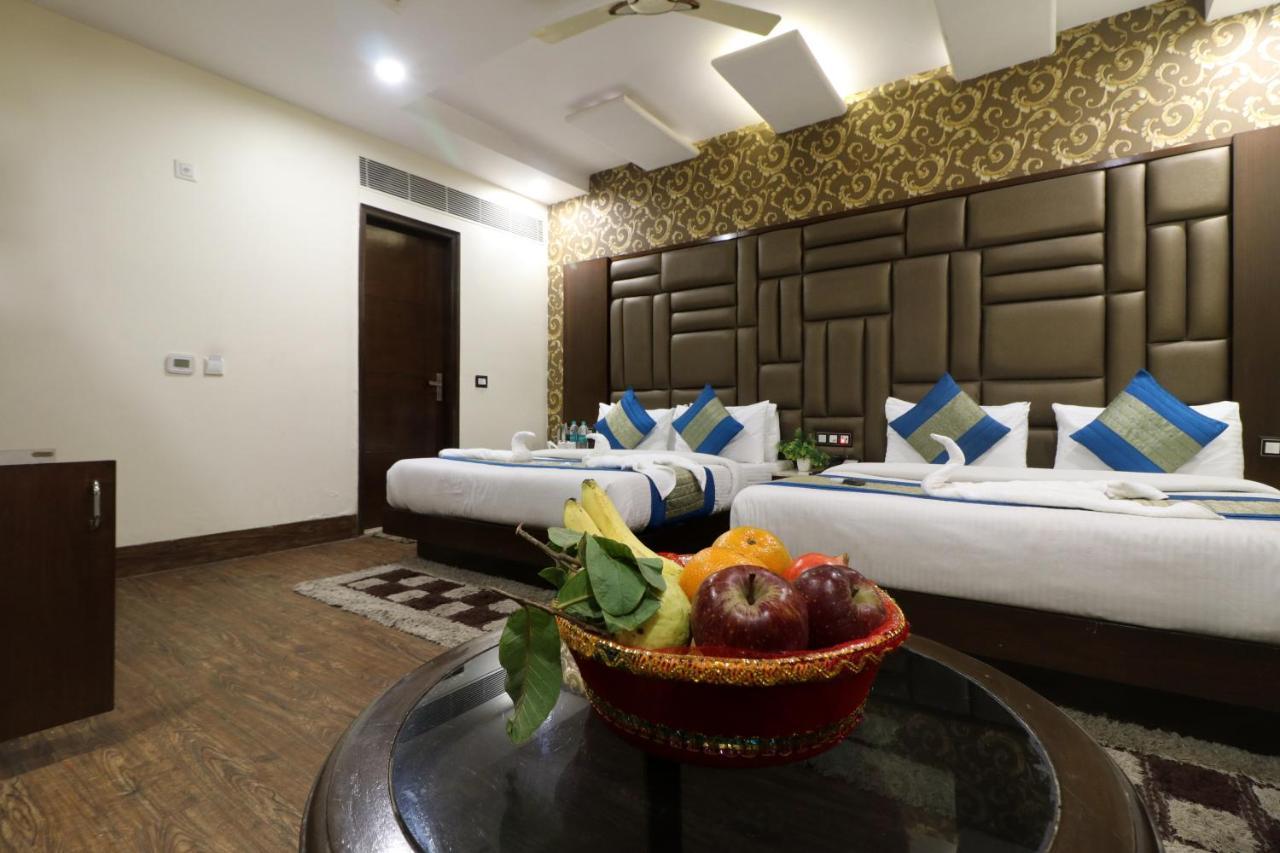 Hotel Mannat International By Mannat Nueva Delhi Exterior foto
